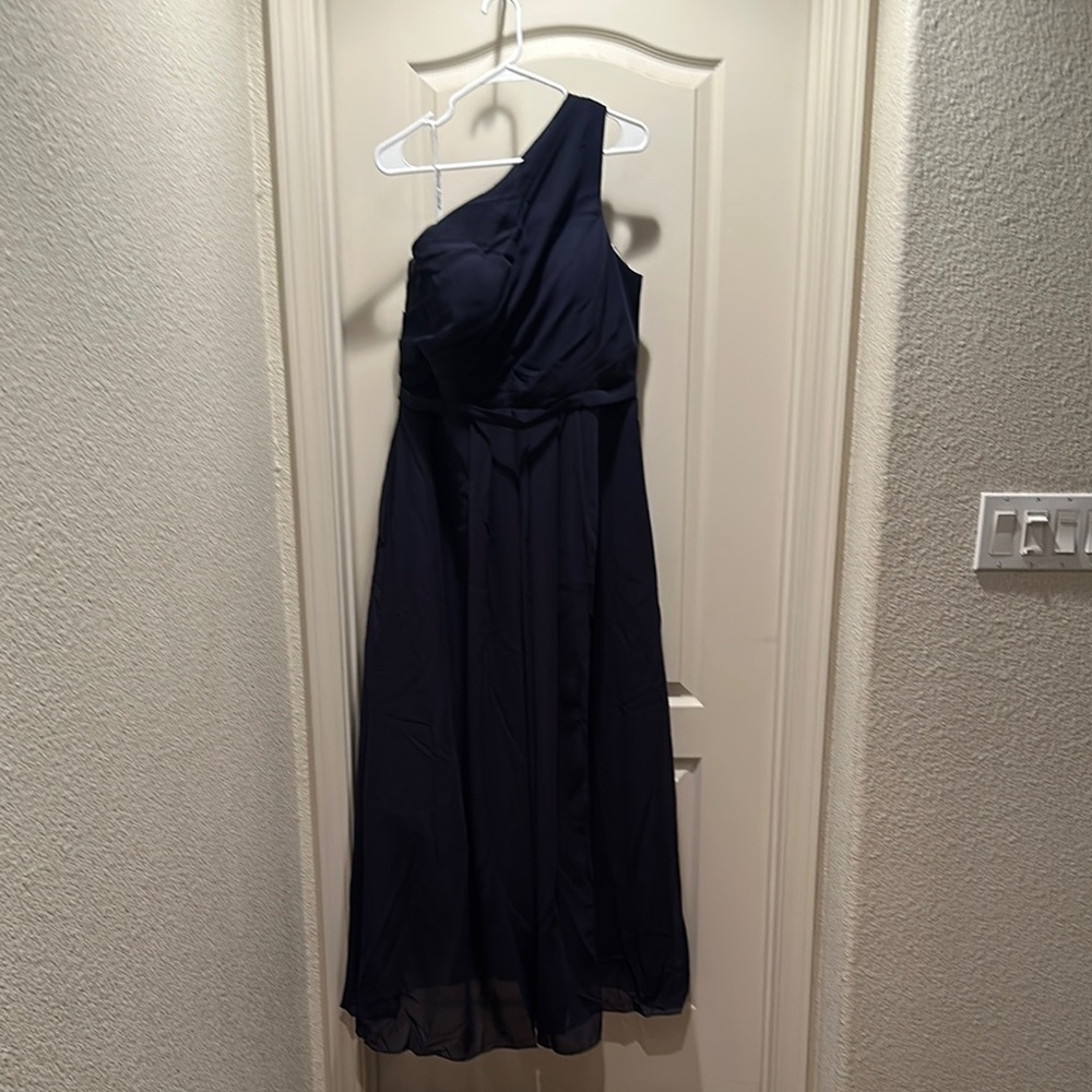 Elegant One-Shoulder Navy Dress